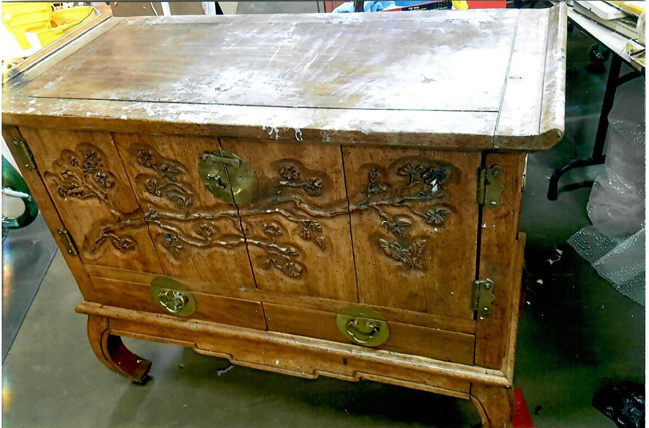 Polished Agate-Glass Décor After Cleaning and Deodorization by American Fire Recovery